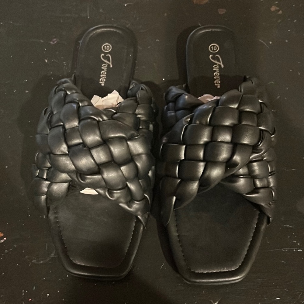 Women’s new black sandals. Size 10. Forever Brand. Braided straps.